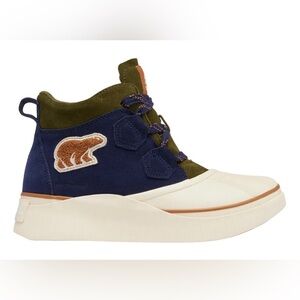 NIB Sorel Women's Out N About IV Classic Varsity Waterproof Shoes 8